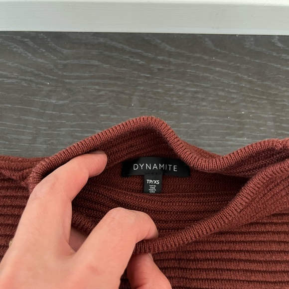 High-neck Shirt - Picture 2 of 2